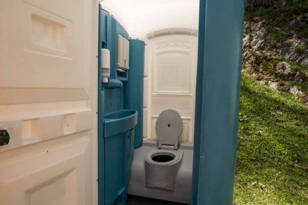 Portable Toilet Options We Offer in Cicero, IN
